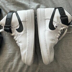 Nike High Top Air Force One LIKE NEW